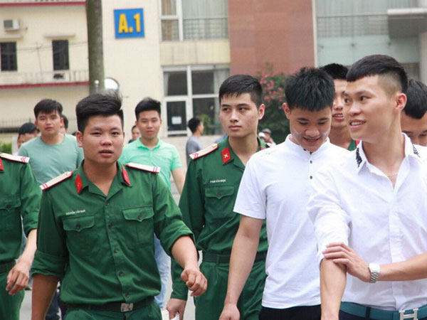 Đề hóa THPT quốc gia phân hóa cao, nhiều câu 'lạ'