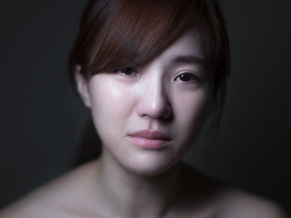 Mẹ đơn thân đăng đàn hỏi có nên bỏ con lại để đi bước nữa, cánh chị em bàn tán xôn xao