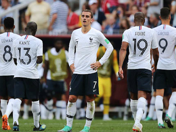 Pháp dắt tay Đan Mạch vào vòng 1/8 World Cup