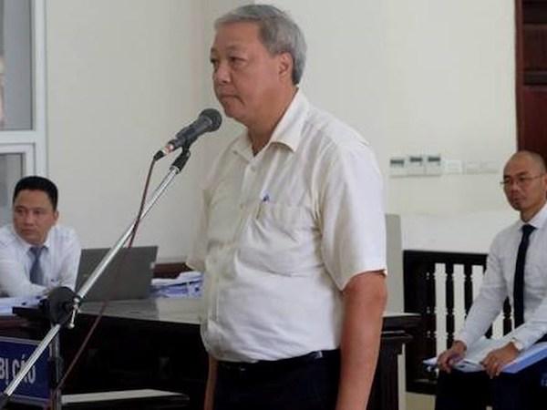 Vụ ông Đinh La Thăng: Người bất ngờ được thay đổi tội danh là ai?