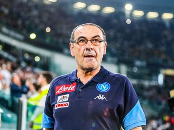 Chelsea và Napoli đàm phán 'chuyển nhượng' HLV Sarri