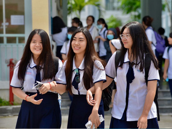 Đề giáo dục công dân hỏi về vi phạm trong bầu cử hội đồng nhân dân