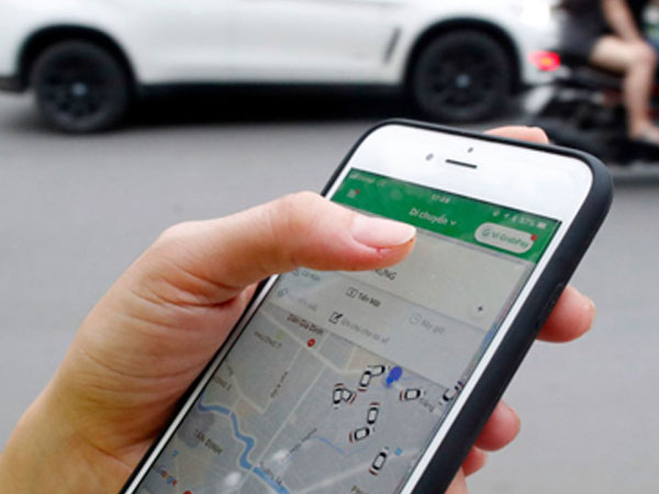 Grab phản pháo lệnh cấm mở rộng địa bàn của Bộ Giao thông