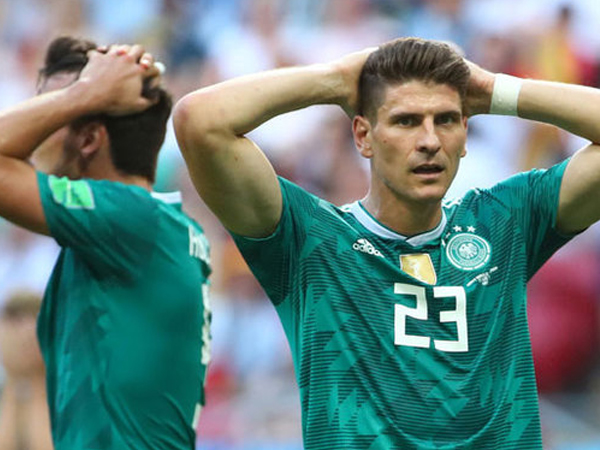 10 cú sốc lớn nhất trong lịch sử vòng bảng World Cup