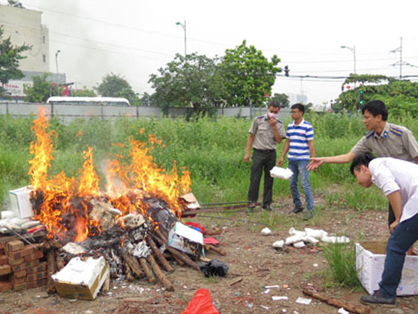 Hà Nội đốt 590 bánh heroin tang vật vụ án