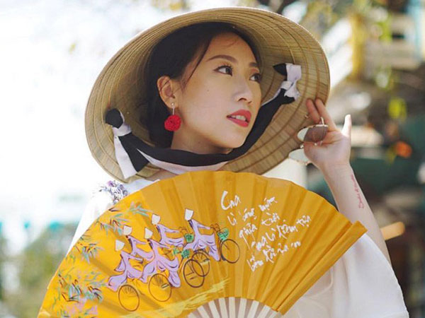 Mê mẩn những thước phim 'Hành trình trở về' Việt Nam của cô bạn du học sinh 9X