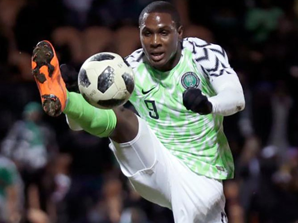 Sao Nigeria bị dọa giết sau thất bại ở VCK World Cup
