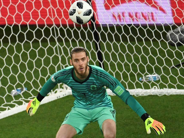 HLV Hierro xác nhận De Gea vẫn bắt chính