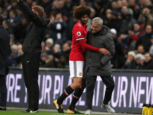 MU vui hỉ hả, Barca nhảy vào giành Willian