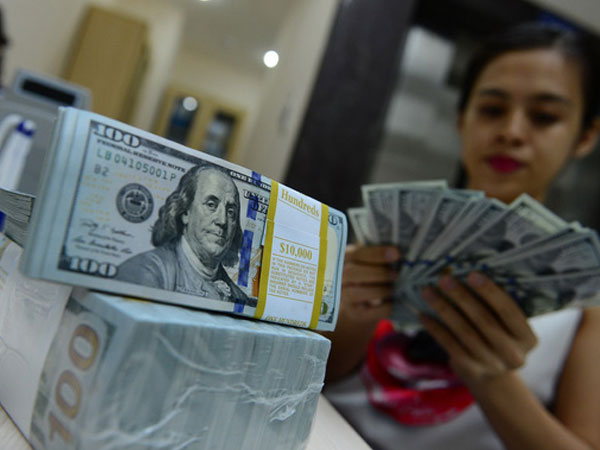 Giá USD tự do lập đỉnh mới: 23.170 đồng