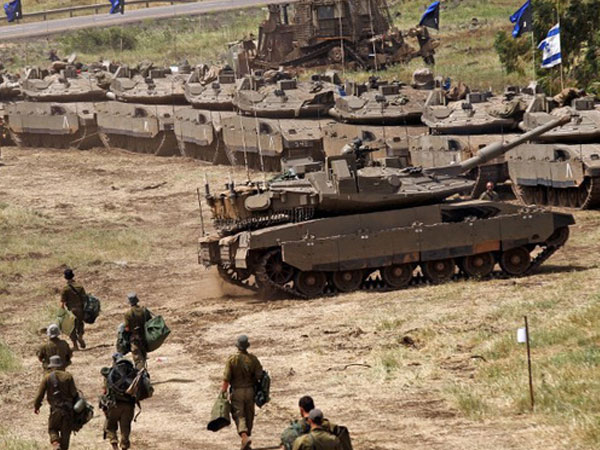 Israel dồn tăng, pháo áp sát biên giới Syria: Chuẩn bị tấn công - Chỉ chờ 1 'mồi lửa'