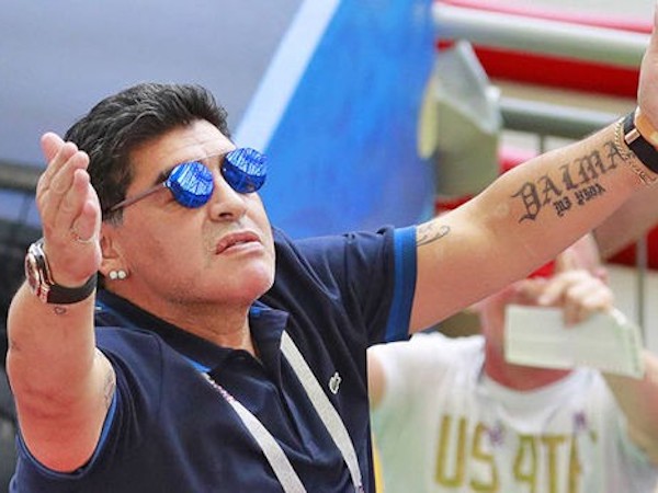 Maradona lại 'gây bão' khi đăng đàn mỉa mai từ Messi tới Sampaoli