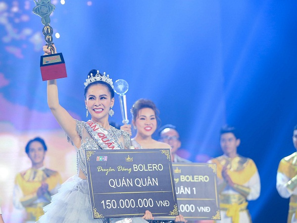 Trần Mỹ Ngọc lên ngôi Quán quân Duyên Dáng Bolero 2018