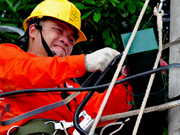 Tiêu thụ điện lập kỷ lục mới vì nắng nóng