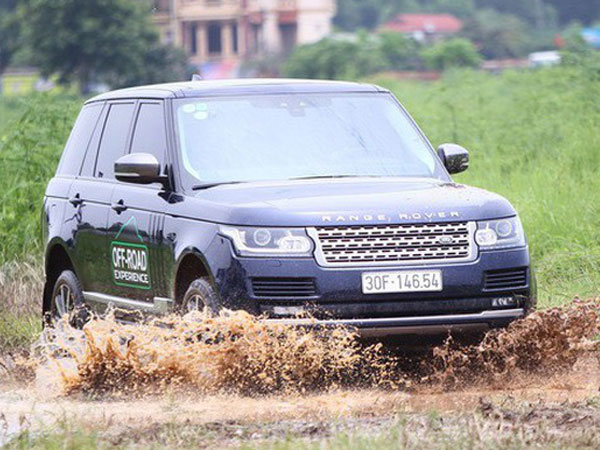 Giảm giá mạnh nhất từ đầu năm, Jaguar-Land Rover bớt hơn 100 triệu đồng cho khách Việt