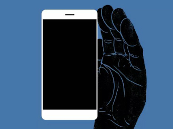 Smartphone đang quay trộm màn hình của người dùng