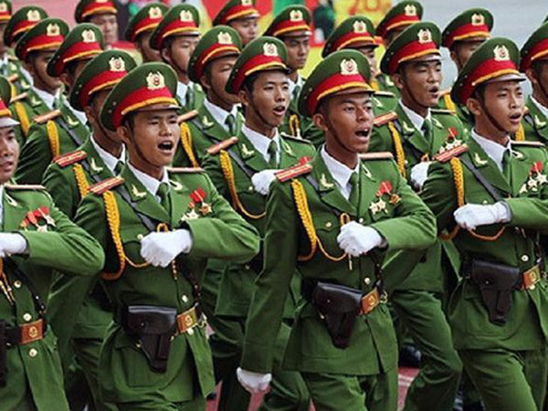 Vì sao cục trưởng của Bộ Công an có cấp bậc hàm trung tướng?