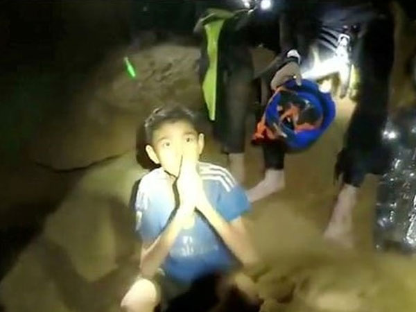 Video: Đội bóng Thái sẽ ra sao khi trải qua nhiều ngày trong hang tối?