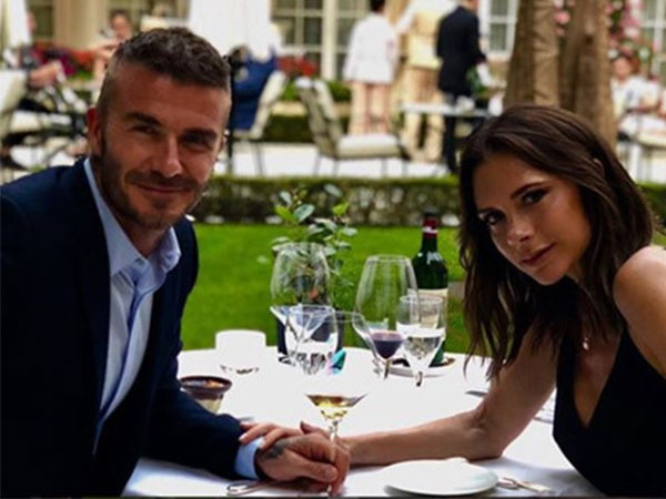 Vợ chồng David Beckham kỷ niệm 19 năm ngày cưới