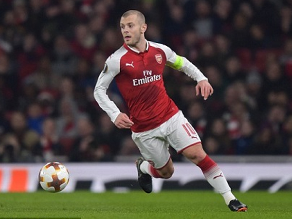 Cựu thần đồng Wilshere kiểm tra y tế ở CLB Premier League