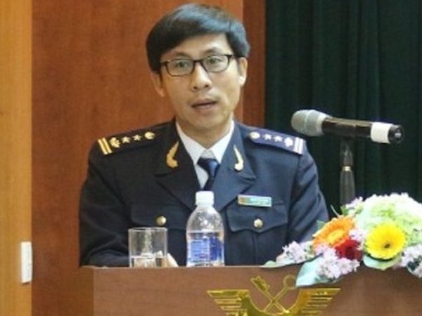 Hé lộ nhiều uẩn khúc xung quanh án kỷ luật đánh bạc của Trưởng phòng hải quan