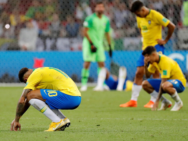 Sự hèn nhát và bảo thủ phá giấc mơ của Brazil như thế nào?
