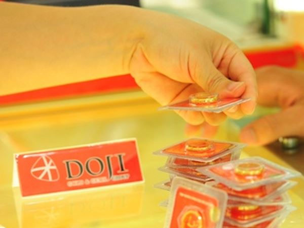 Giá vàng hôm nay 8/7: Một tuần ảm đạm, đóng chặt túi tiền