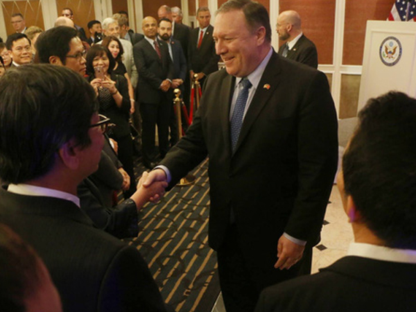 Ngoại trưởng Mike Pompeo gặp doanh nghiệp, đối tác của Mỹ tại Việt Nam