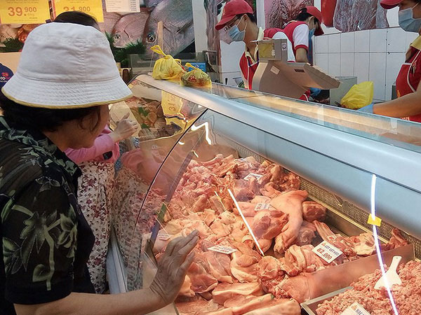 Chiến tranh thương mại bùng nổ: Thịt heo Mỹ ‘chạy’ sang VN