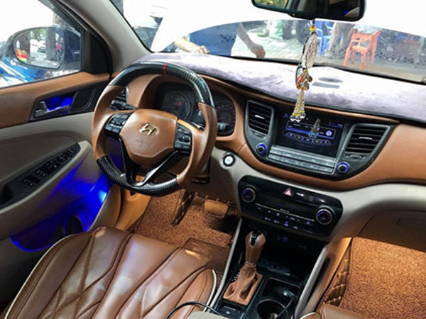 Hyundai Tucson độ ghế da theo kiểu Maybach