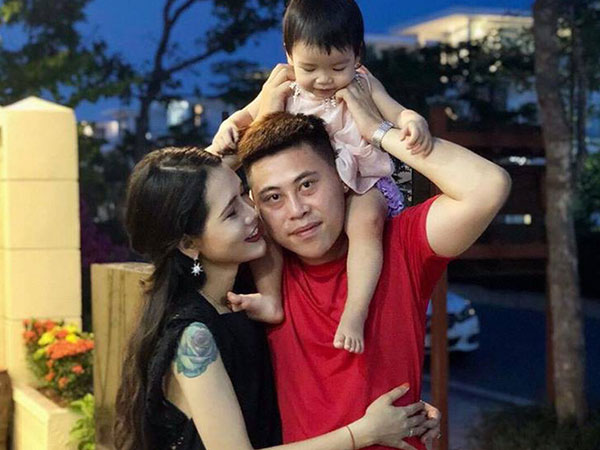 Mẹ đơn thân với tâm sự 'nổi như cồn' trên mạng vì tay trắng cưới được trai tân thương vợ vô điều kiện, yêu con riêng tuyệt đối