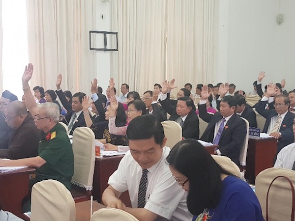 Cần Thơ chi 10 tỷ từ ngân sách đưa 80 cán bộ sang Mỹ bồi dưỡng