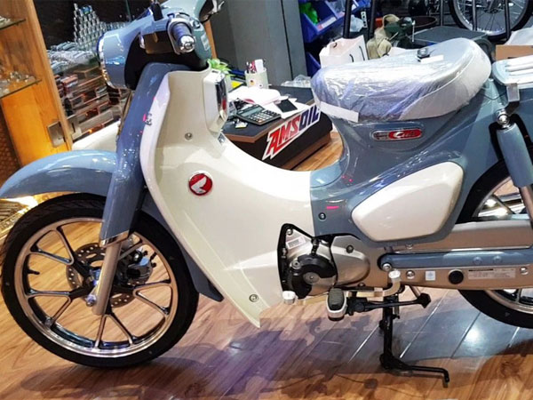 Honda Super Cub C125 2018 đầu tiên về Việt Nam