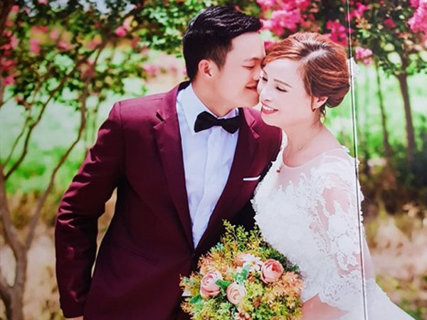 Không chỉ có đám cưới của chú rể 26 và cô dâu 61 tuổi, những cặp vợ chồng 'cô - cháu' này cũng từng dậy sóng dư luận