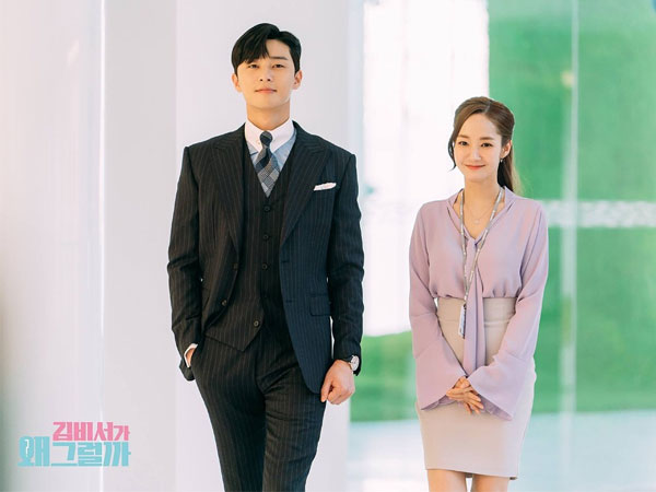 Áo blouse được thư ký Kim lăng xê: thanh lịch, cuốn hút và các cô nàng công sở có thể học theo