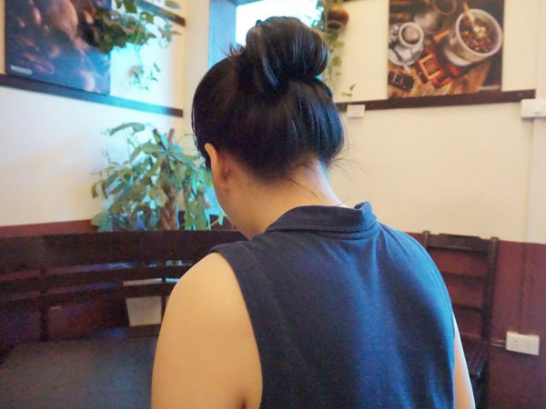Người mẹ uất nghẹn tố cáo ông nội dâm ô con gái 9 tuổi: 'Đó là điều quá sức chịu đựng của tôi'
