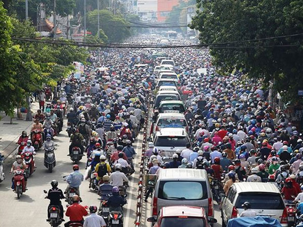 Video: Tàu cao tốc trên không được giới thiệu giải quyết kẹt xe tại TP HCM