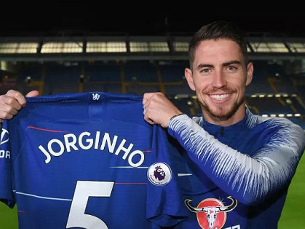 Chelsea chi 75 triệu đôla, 'giật' Jorginho trước mũi Man City