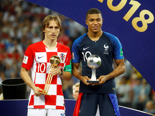 Luka Modric giành danh hiệu Quả bóng vàng World Cup 2018