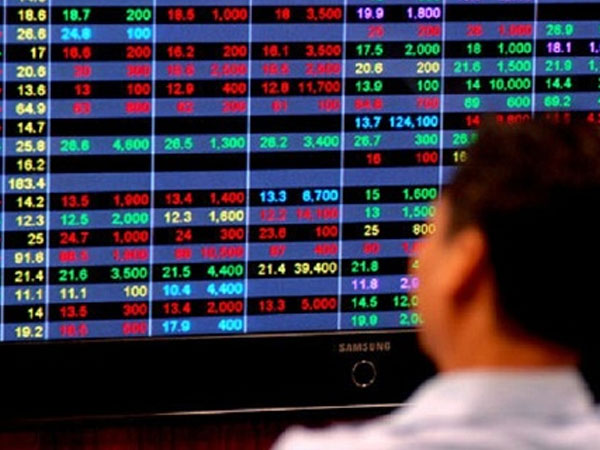 Điều gì khiến VN-Index liên tục dò đáy?