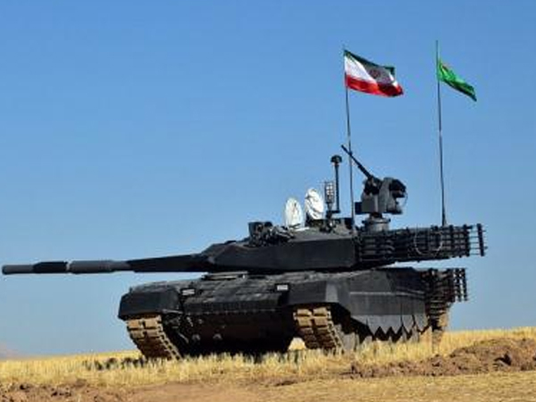 Iran mua 800 chiến tăng mạnh hơn T-90