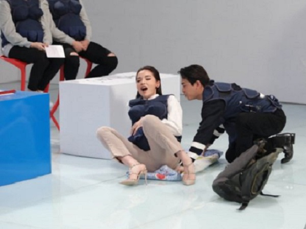 Khi đàn ông mang bầu tập 9: Khán giả cười ngất khi Kỳ Duyên 'so deep' đòi bấm 113 để gọi cấp cứu