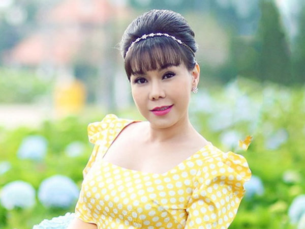 Bị chỉ trích 'chợ búa' vì tố Huỳnh Anh bỏ show, Việt Hương phản pháo cực gắt