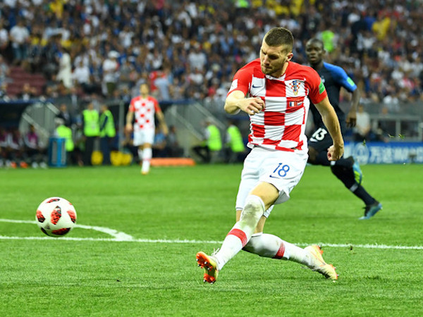 'Sao trẻ' tuyển Croatia trả nợ cho 500 đồng hương