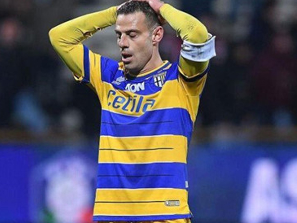 Chưa đá trận nào, CLB tại Serie A đã mất 5 điểm do bán độ