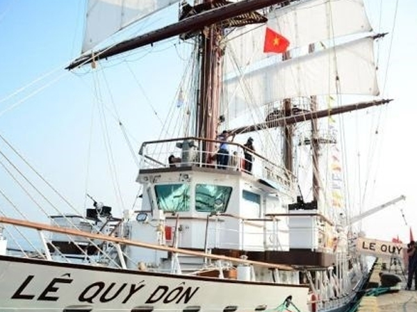 Lộ diện vũ khí tối tân trên tàu Lê Quý Đôn