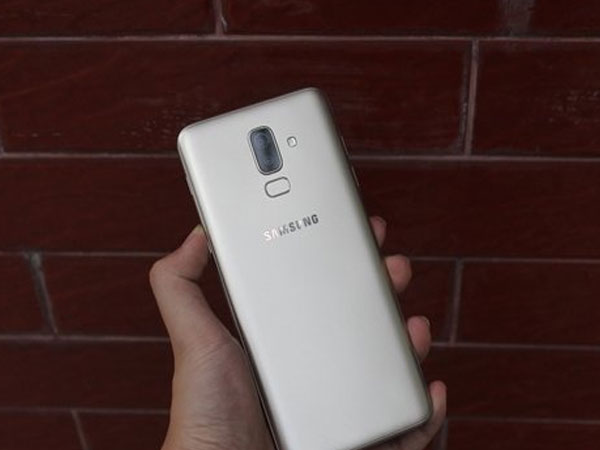 Những lý do chọn mua smartphone tầm trung Galaxy J8