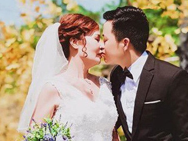 Nữ cán bộ phường bất ngờ thú nhận sốc, cô dâu 61 tuổi lấy chồng tuổi 26 truy tìm nhóm kín