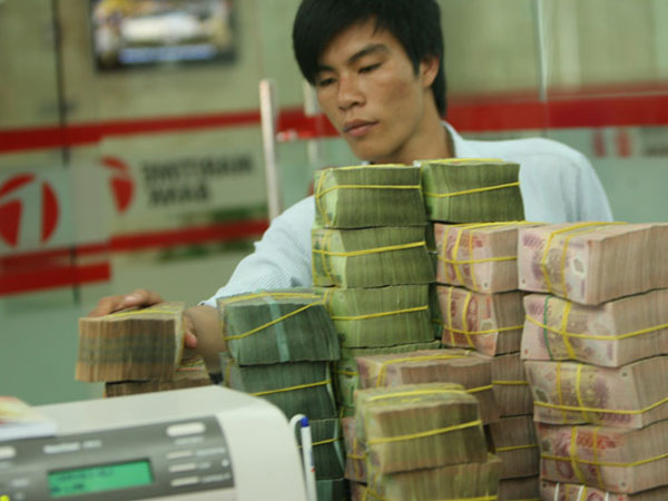 Lãi suất trên thị trường liên ngân hàng tăng nhanh