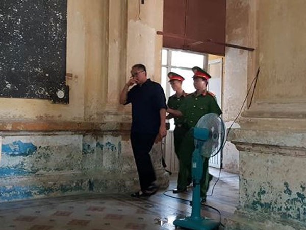 Lập công ty 'ma' vay hàng nghìn tỷ đồng